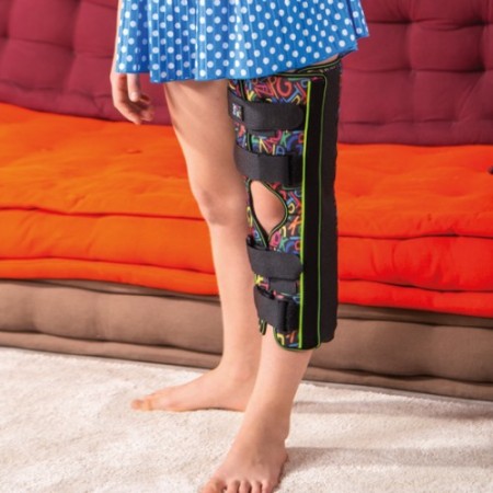 FGP GNT-601 K - Linea Kidz ginocchiera immobilizzatrice a 3 pannelli pediatrica